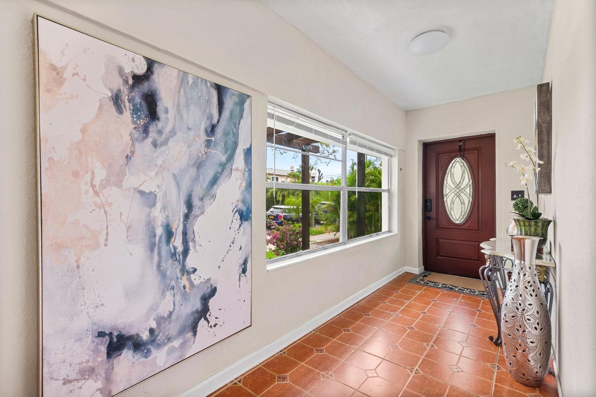 Chic Downtown Vacation Home And Guest Home ウェストパームビーチ エクステリア 写真